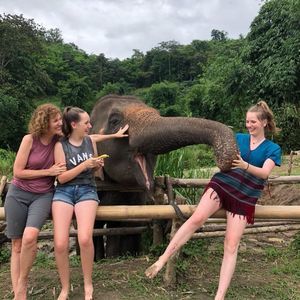 Meet your Posher, Mandy